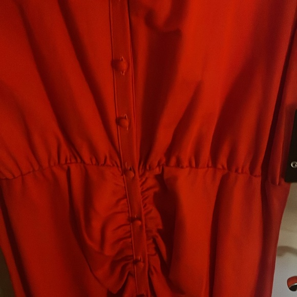 GUESS sleeveless red dress, button down halfway size 12 BNWT. VALENTINES DRESS! - Picture 5 of 7